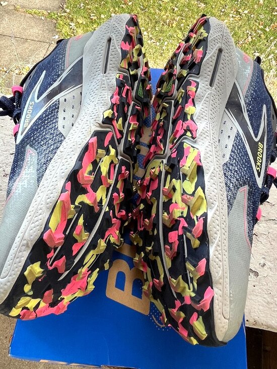 BROOKS Cascadia 18 Trail Adapt Running Oceana Shoes 9.5 B 41 M Womens - Picture 7 of 9